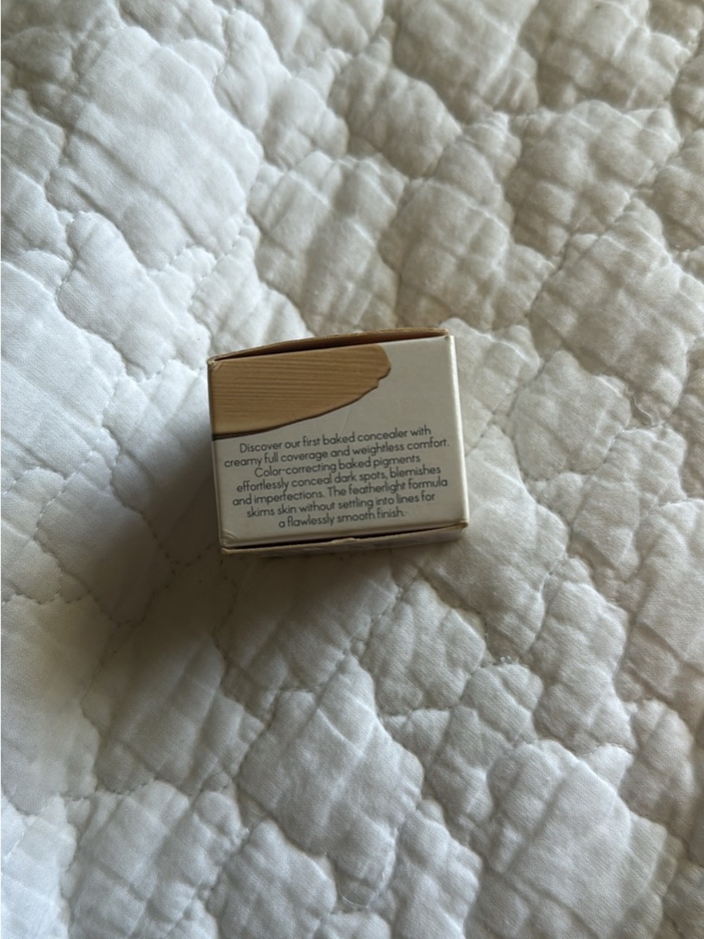 Laura Geller Baked Radiance Cream Concealer - Picture 4 of 4